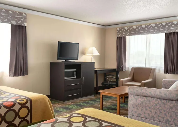 Super 8 By Wyndham Chillicothe
